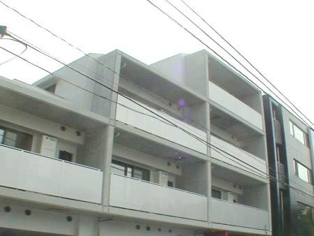 小田急コアロード六本木フロンテ