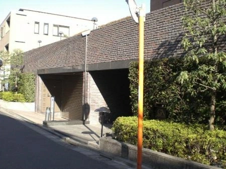 グレディール赤坂
