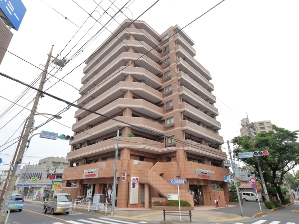 モラード東村山駅前