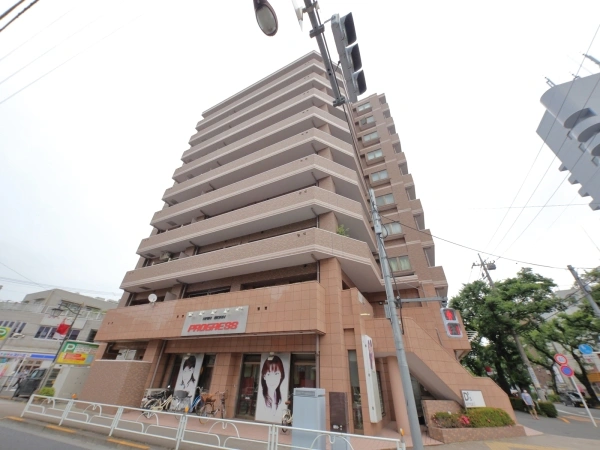 モラード東村山駅前