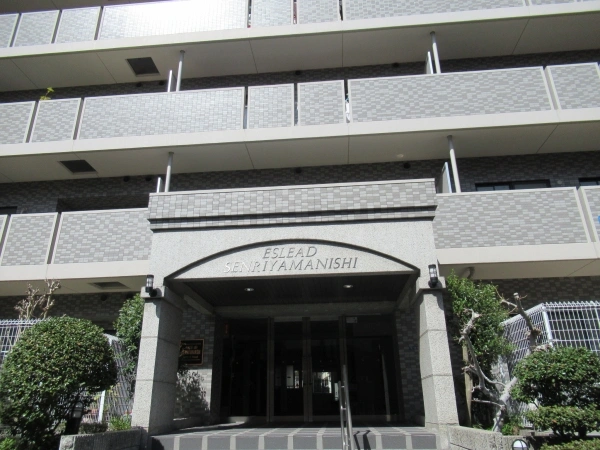 エスリード千里山西