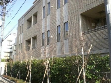 白金三光坂クラティオ