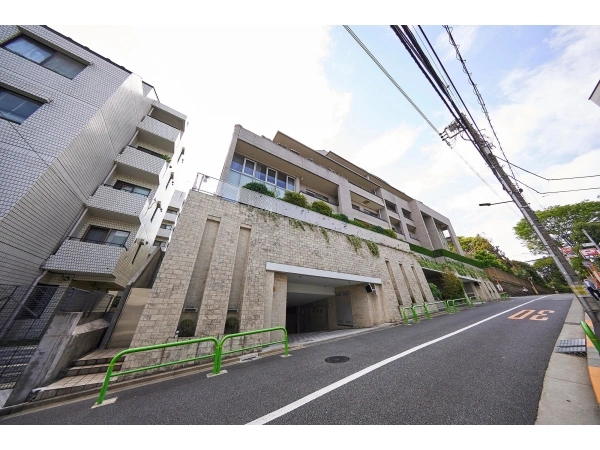 白金テラス三光坂