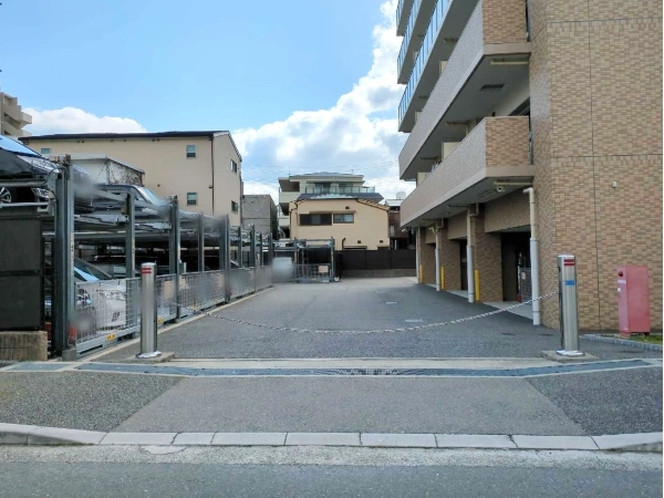 プレサンスロジェ東灘青木