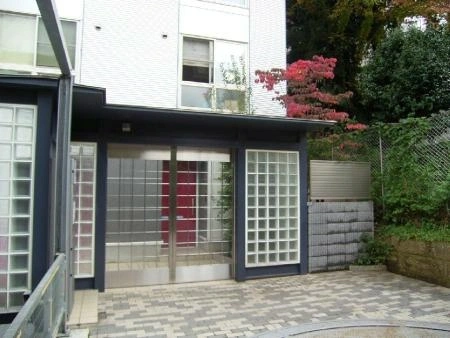 セボン白金