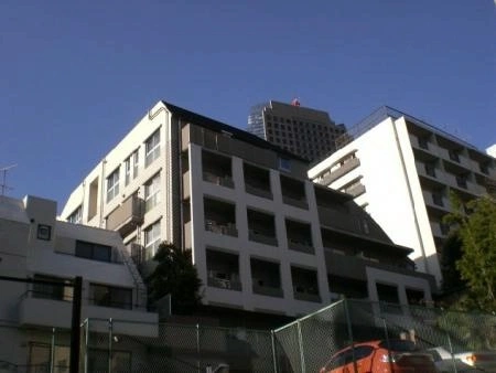 ピアース虎ノ門