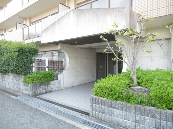 プリメゾン緑地公園