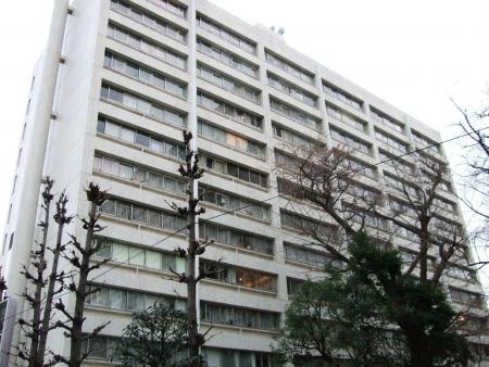 広尾ホームズ