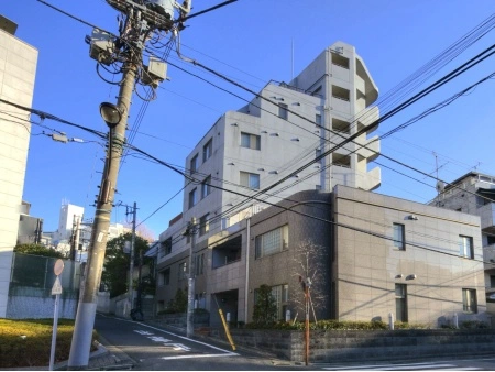ユニロイヤル赤坂