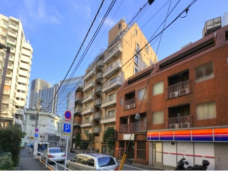 ジェイパークステーション田町
