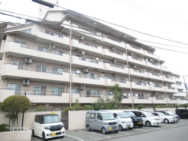 服部ロイヤルマンション　