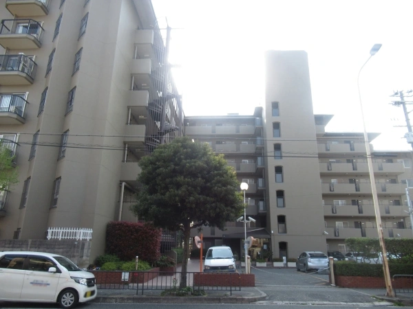 日商岩井服部マンション