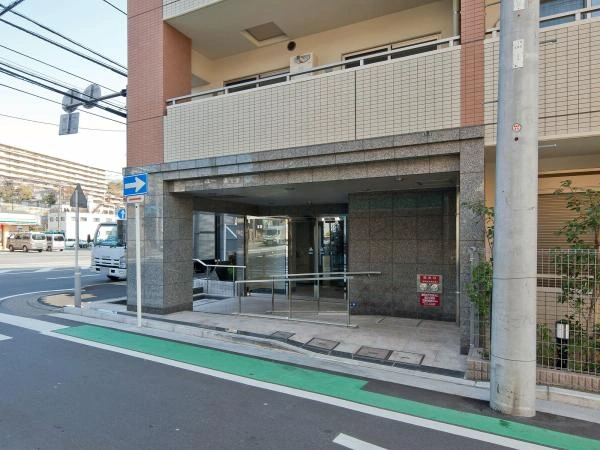 日神パレステージ井土ヶ谷