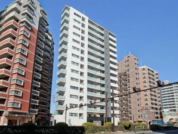 レーベンリヴァーレ北千住プライムアート
