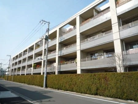 アドゥー氷川台