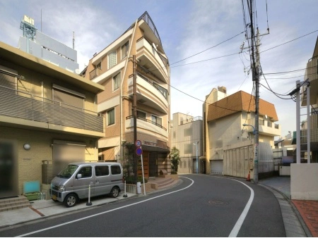 朝日ラ・パリオ四谷