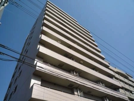 ファミール氷川台