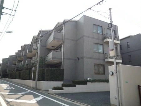 ヴィルヌーブ氷川台