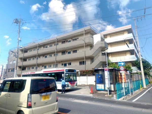 ルミエール武蔵関マンション