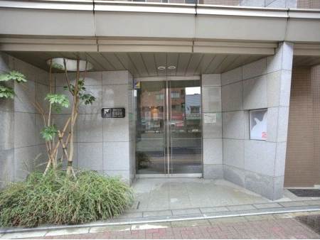スカイコート笹塚駅前