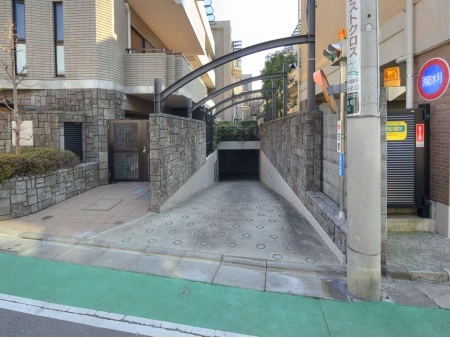 マイネシュロス代官山