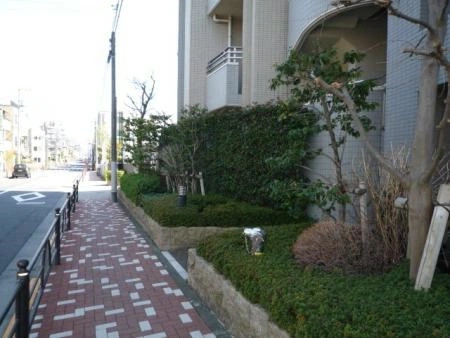 ハウス中村橋南