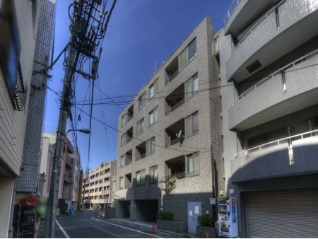 ザ・パームス代々木上原IIIアクアビューテラス