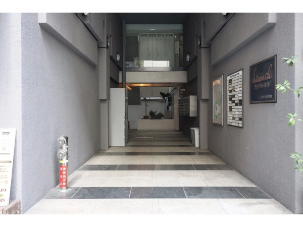 ラミアール赤坂