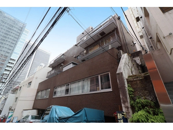 赤坂南部坂ハイツ