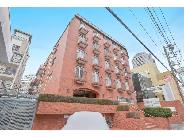 赤坂七番館
