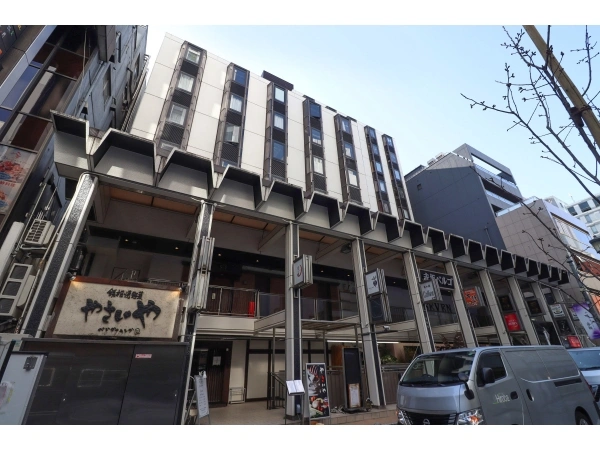 赤坂ベルゴ豊栄