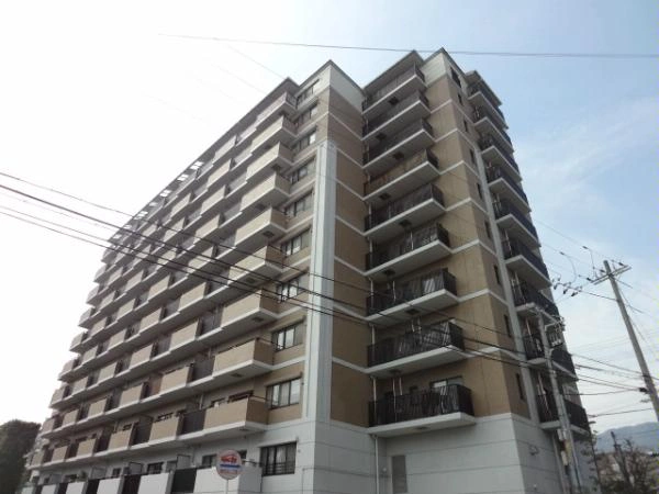 パークハイム西岡本