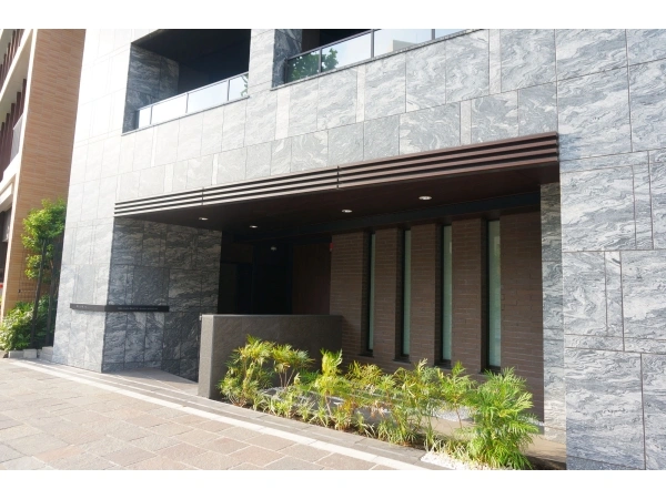 グランスイート千代田麹町