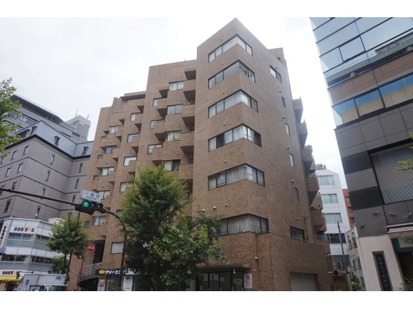 ロイアル一番町