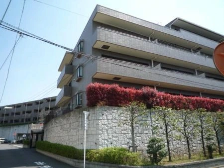 ファミールヒルズ哲学堂公園