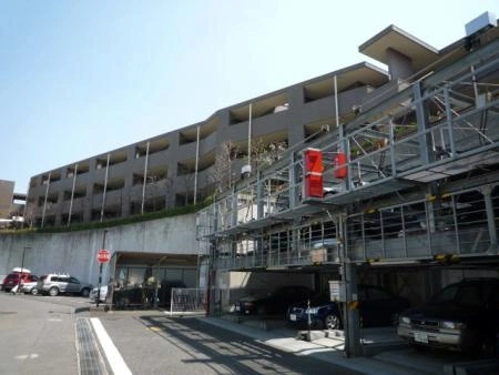 ファミールヒルズ哲学堂公園