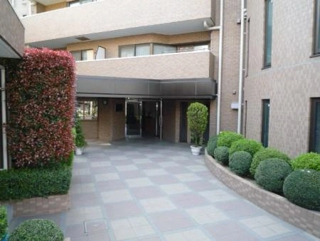 朝日クレス・パリオ中野新井薬師