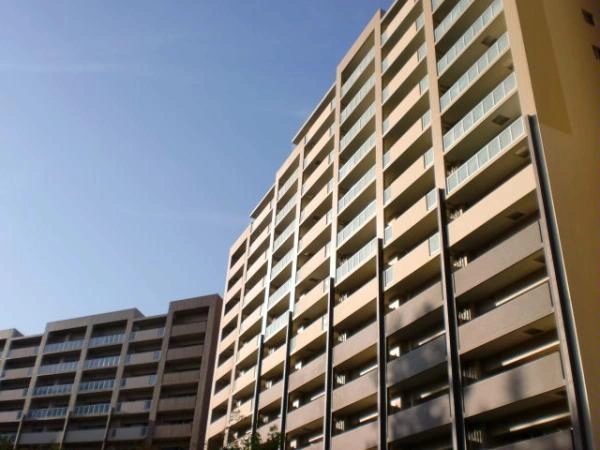 プレミスト南千里