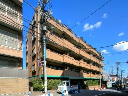 新宿御苑サニーコート