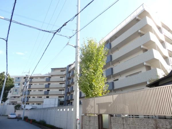 アゼスト豊中エアレジデンス