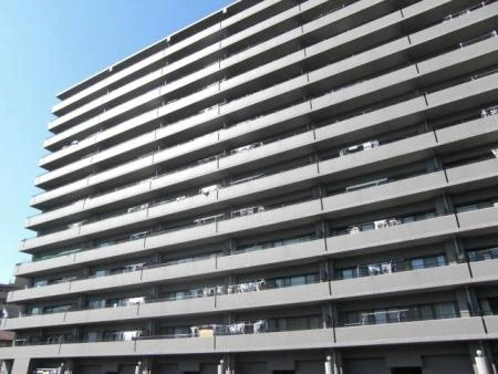 コスモ松戸ロイヤルフォルム