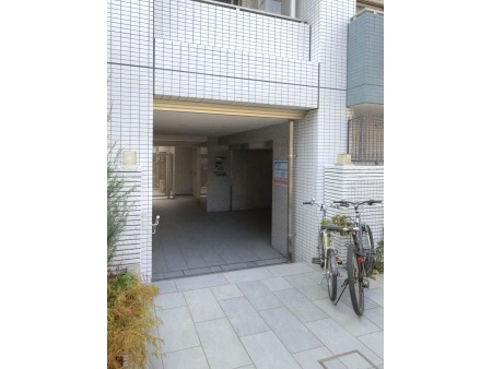 スカイコート新宿弐番館