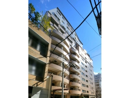 アクシア新宿御苑