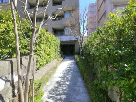 新宿7丁目ハイライズ