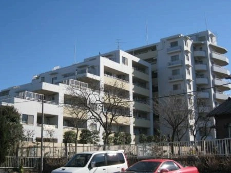 ライオンズガーデン初石
