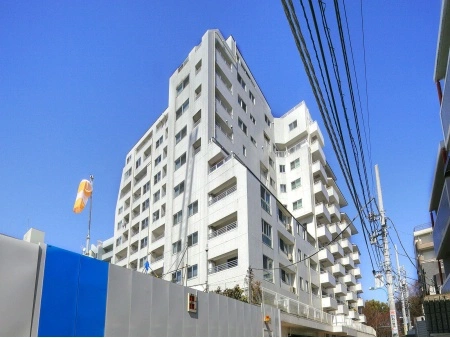 アパガーデンズ新宿戸山公園