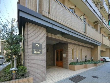 フリーディオ神楽坂