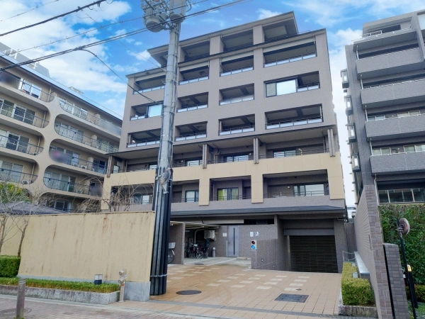 グランリソシエ御所西