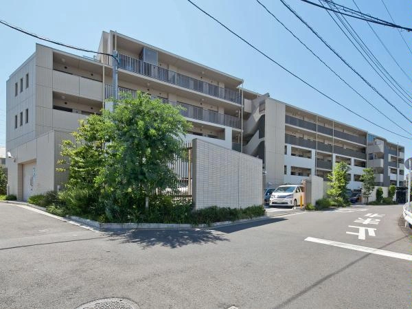 パークホームズ横浜岸根公園ブライトヒルズ