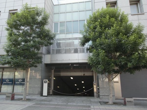 ジーニス大阪
